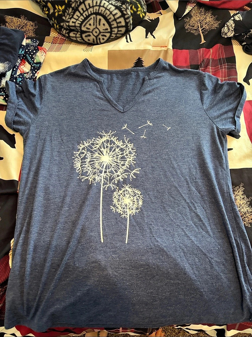Dandelion Graphic Short Sleeve Tee in Blue